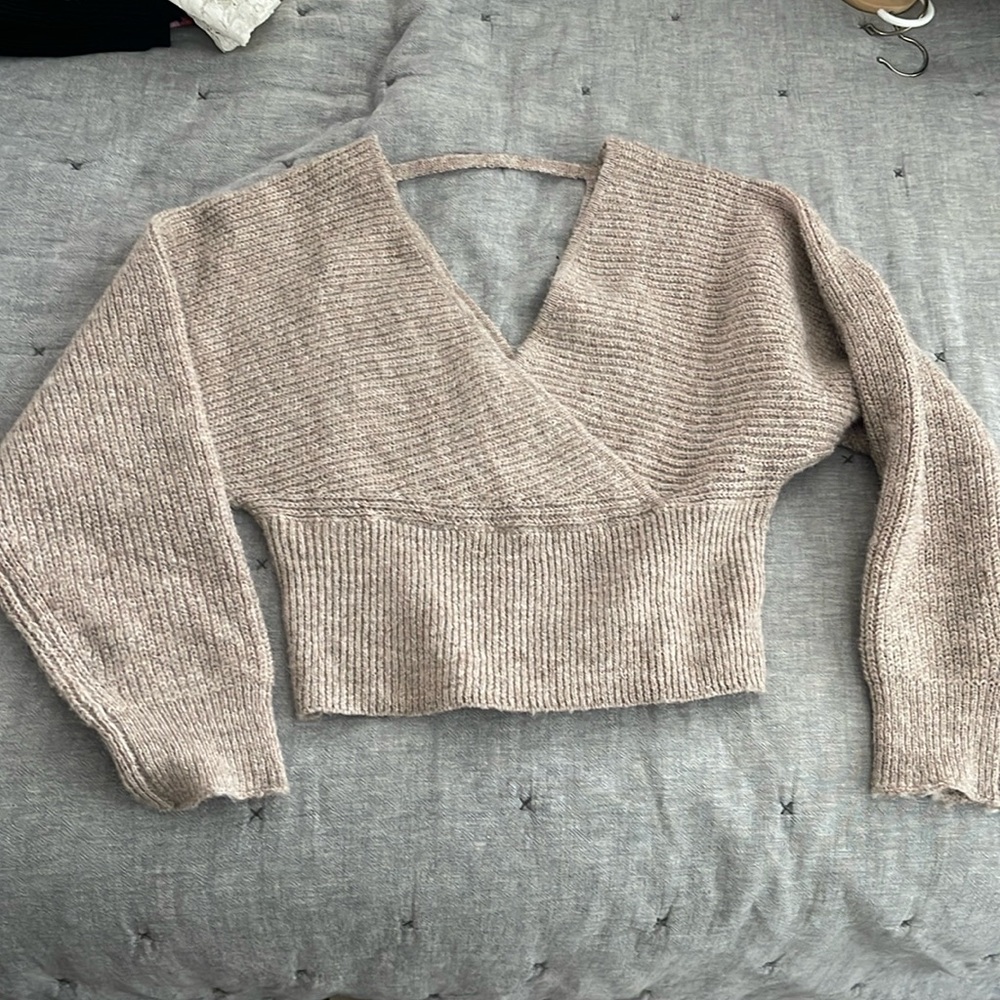 BluIvy Crop sweater